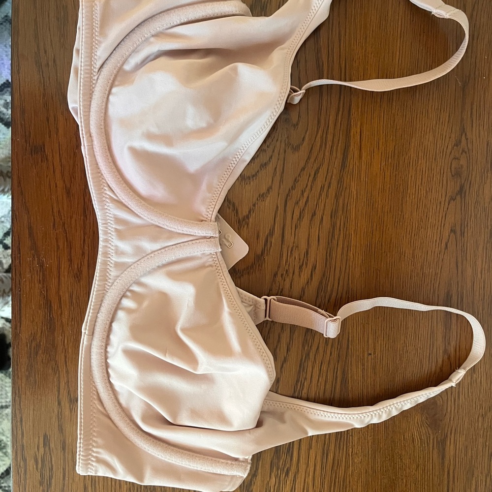 NEW nude Padless Underwire Bra - Women's Intimates